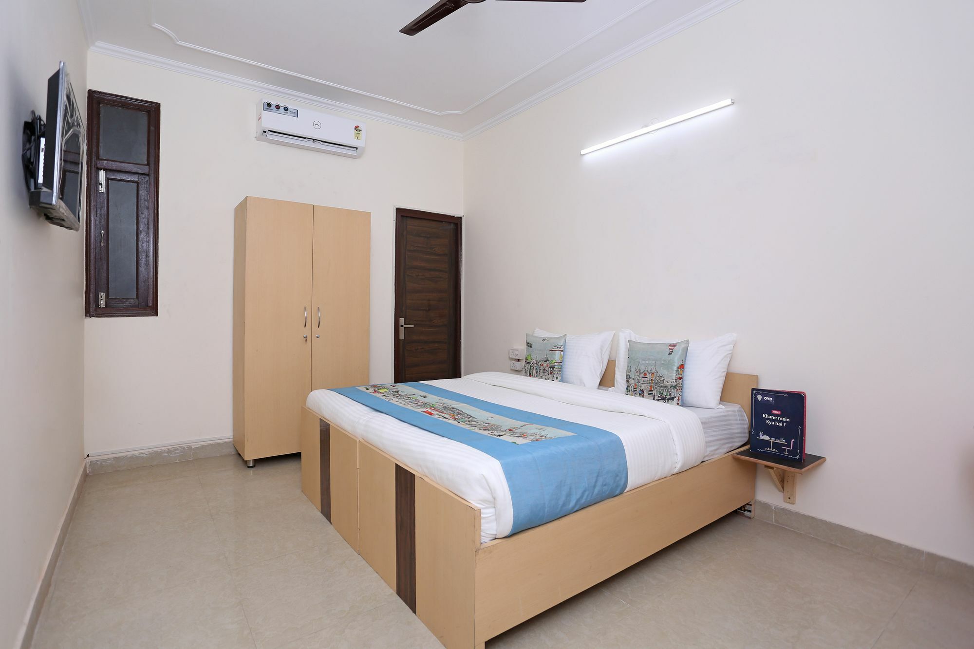 Oyo Dlf Cyber City Near Aravali Biodiversity Park Gurgaon Exterior photo